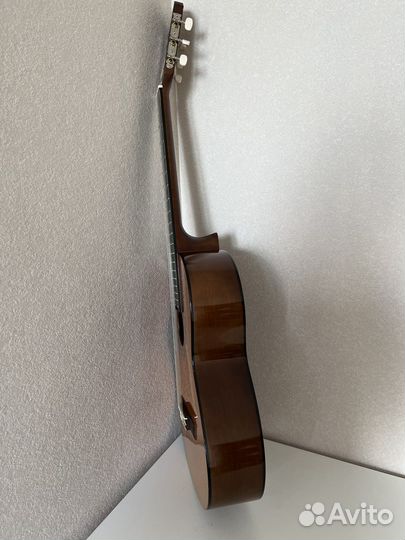 Гитара yamaha c40