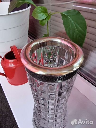 Ваза хрустальная с мельхиором