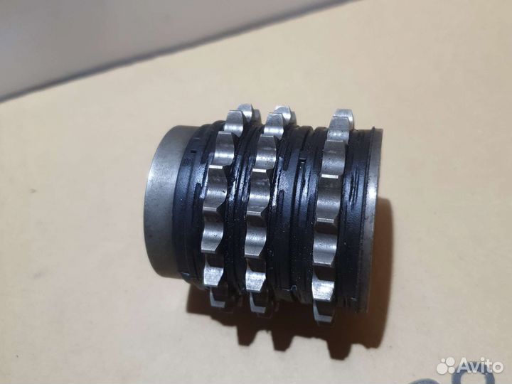 Звезда шестерня коленвала Mercedes-Benz W221