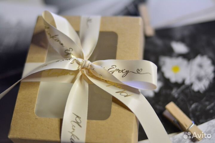 Печать на ленте, бирки для одежды, выпускные ленты