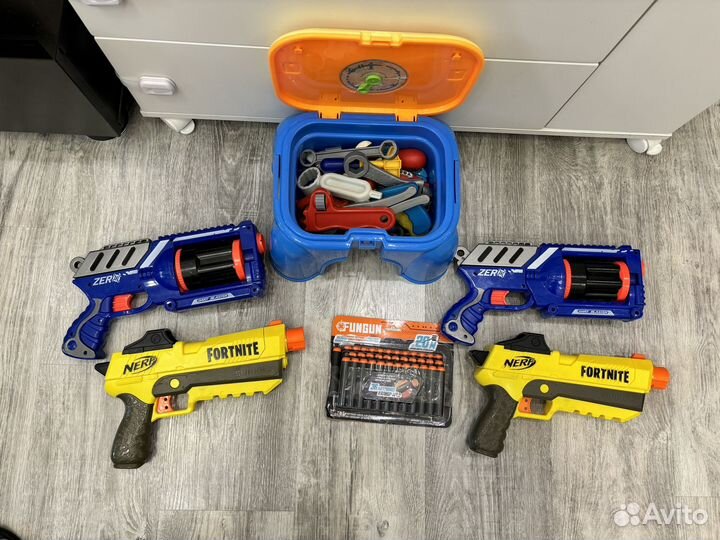 Игрушки для мальчика пакетом