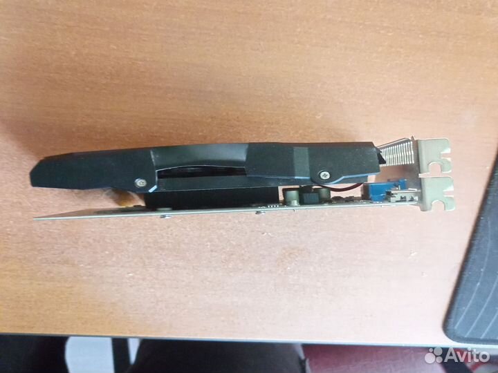 Видеокарта GT 730 4 gb