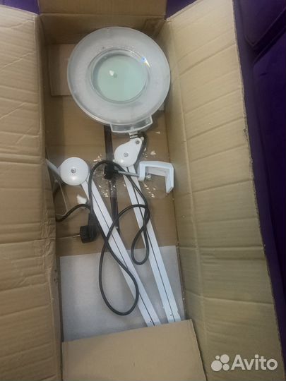 Лампа лупа для косметолога