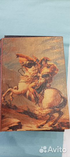 Шкатулки большие в виде книг