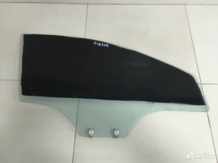 Стекло двери передней правой Hyundai Solaris 2010