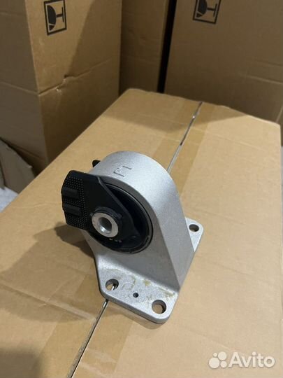 Подушки двигателя Камри 70/75