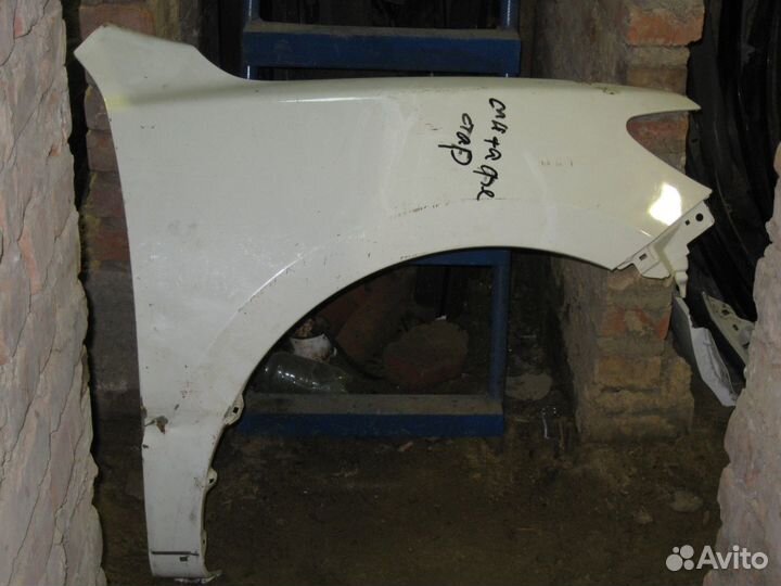 Крыло переднее правое Hyundai Santa Fe 2010