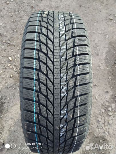 Kumho WinterCraft Ice Wi51 185/60 R15