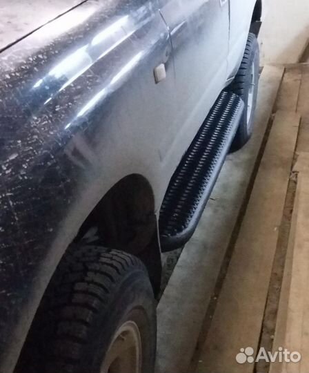 Силовые пороги на Тойота Лэнд Крузер 80