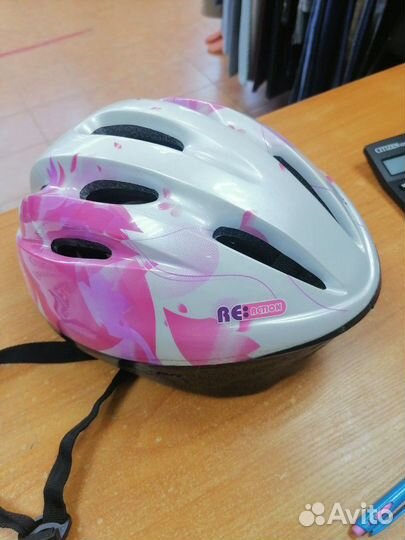 Шлем к роликам