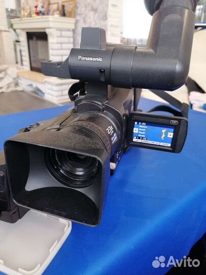 Цифровая видеокамера panasonic HDC-MDH1