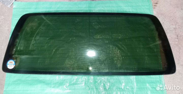 Land Cruiser 100 стекло крышки багажника