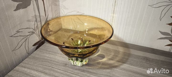 Ваза 18.5*11 см, гутное стекло, 70-е, Чехословак