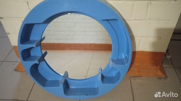 Зеркало подвесное в ванну б/у