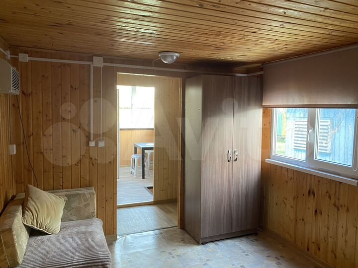 Дом 24 м² на участке 1 сот.