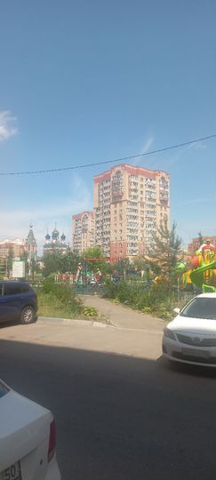 2-к. квартира, 58 м², 1/9 эт.