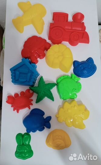 Массажные мячики и формочки