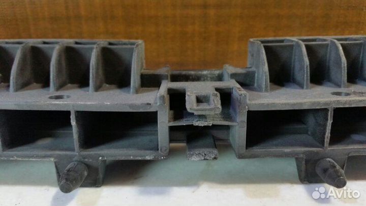 Крепление запасного колеса Volkswagen Touareg 7L