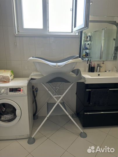 Пеленальный столик + Ванночка