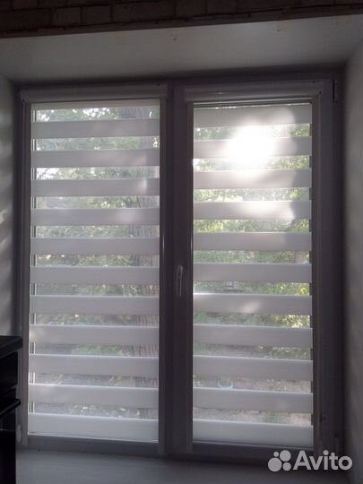 Рулонные шторы зебра (день-ночь)