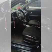 Kia Rio 1.4 AT, 2014, 155 000 км, с пробегом, цена 950 000 руб.