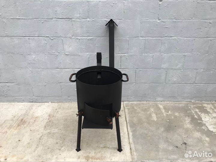 Печь № 2206-2 под казан 22 литра с трубой и дверц