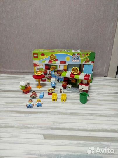 Lego Duplo 10834 и 10592 (Пиццерия и Пожарная)