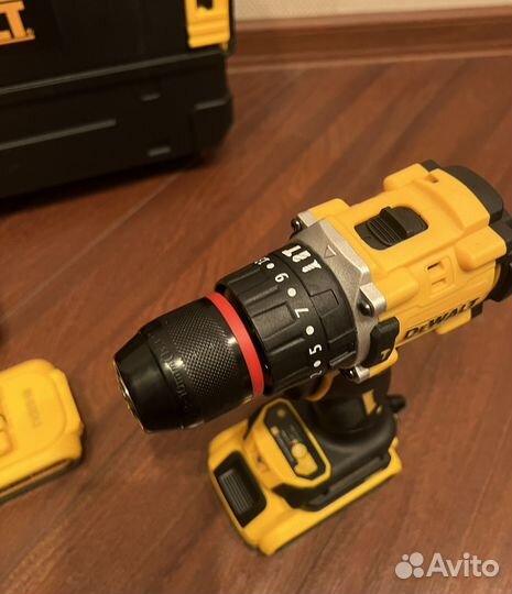 Шуруповерт Dewalt 20v Бесщеточный