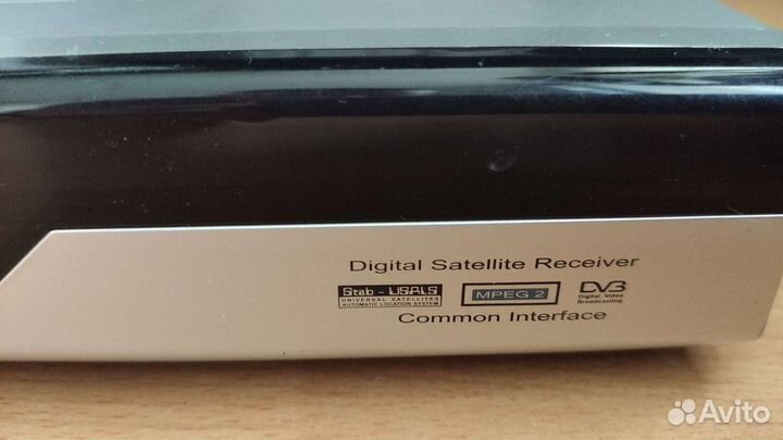 Ресивер триколор DRE5000