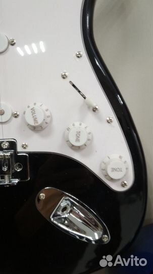 Электрогитара