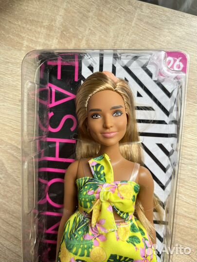 Кукла Barbie fashionistas N126