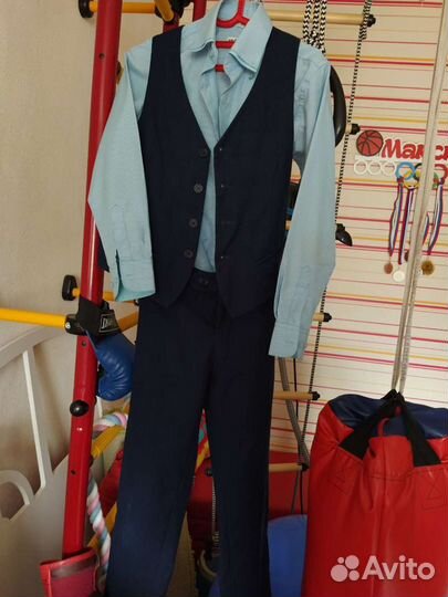 Школьная форма темно-синий цвет + рубашка