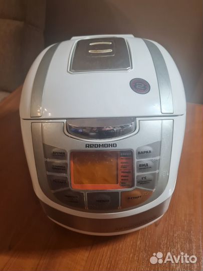 Мультиварка redmond RMC-M70 рабочая на запчасти