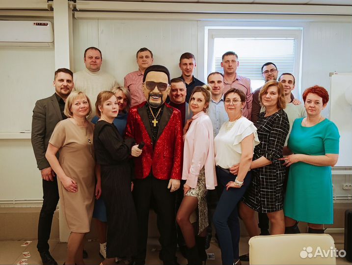 Поздравление от Стаса Михайлова,шуточный стриптиз