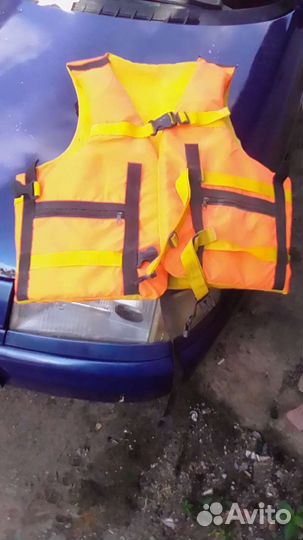 Спасательный жилет бу
