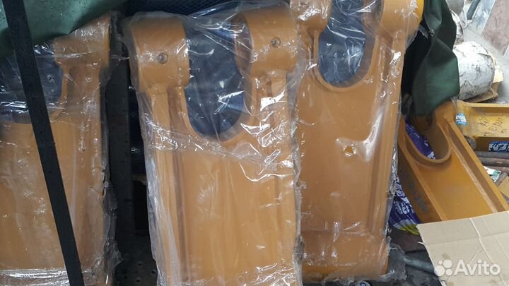 Палец ковш рукоять Hitachi/zx460