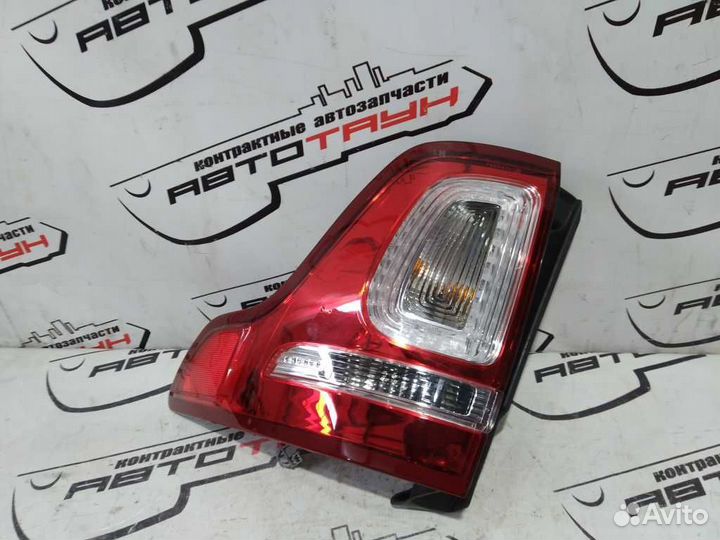 Фонарь ford explorer U502 1 модель правый BB5Z1340