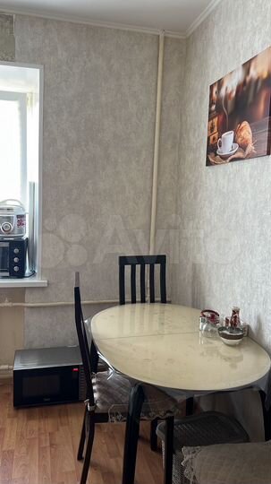 2-к. квартира, 58 м², 4/4 эт.