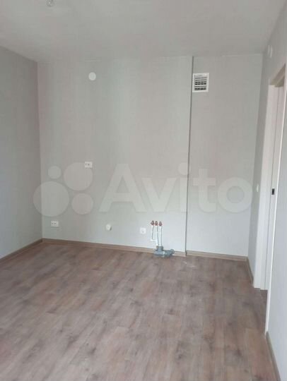 2-к. квартира, 50 м², 10/18 эт.
