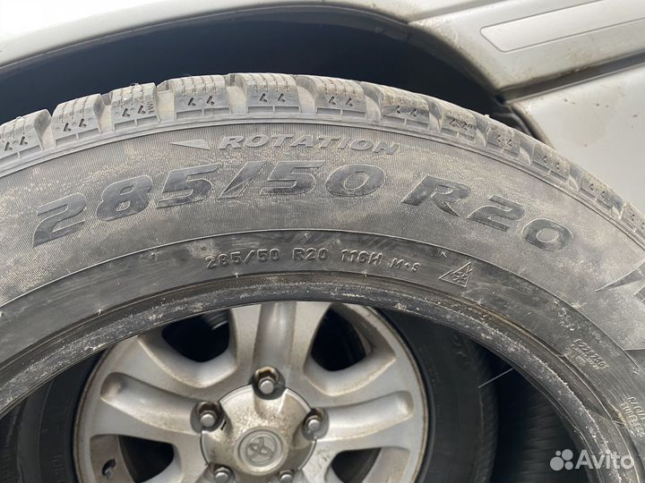 Pirelli Ice Zero 285/50 R20