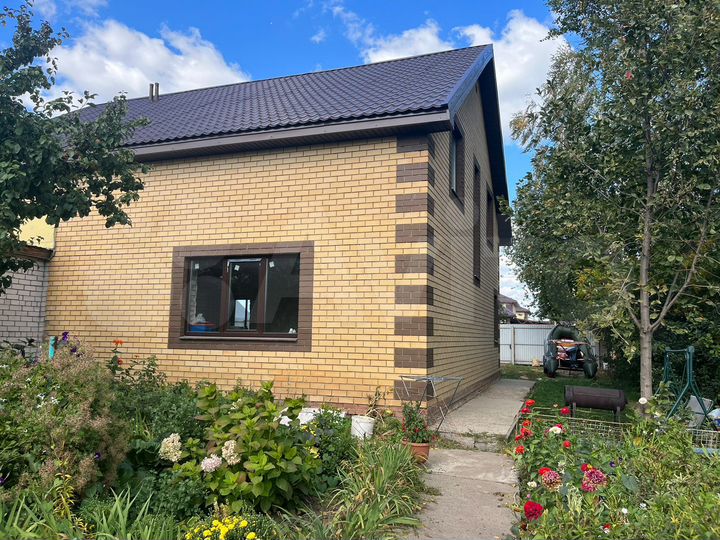 Коттедж 230 м² на участке 17 сот.