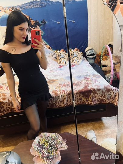 Платье черное