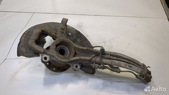 Ступица (кулак, цапфа) левая передняя Audi Q7