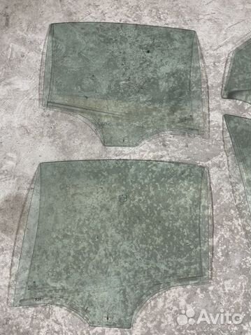 Стекло двери заднее левое bmw f30