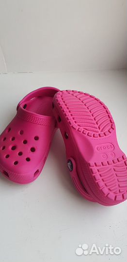 Продам сандали crocs