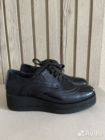 Полуботинки женские демисезонные 39 р., Tervolina