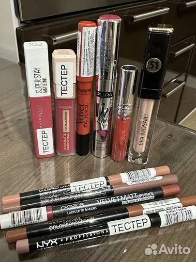 Помада новая Estée Lauder, pupa, gosh, clinique