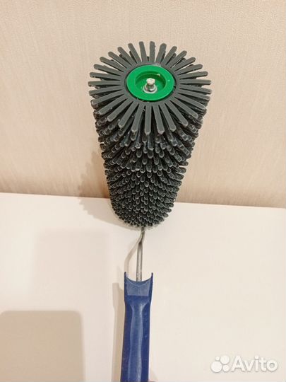 Игольчатый валик для наливного пола