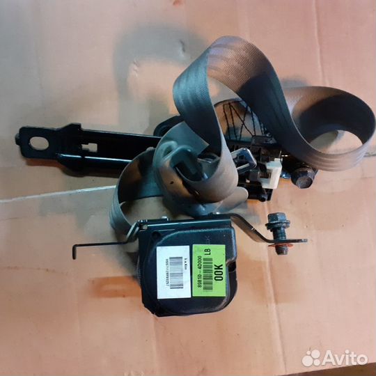 Ремень безопасности задний левый KIA carnival 200