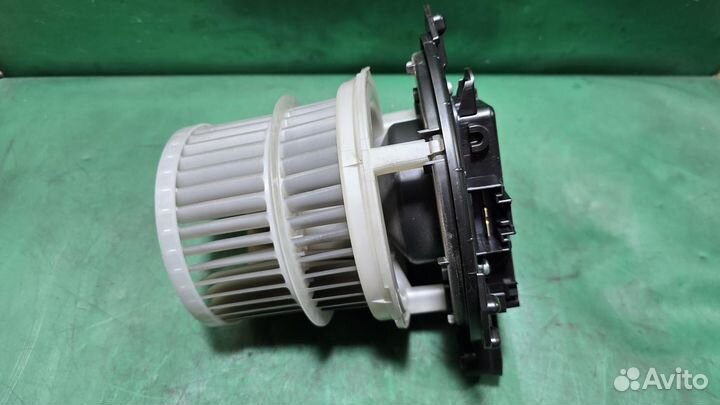 Б/У Мотор печки lexus RX300 lexus RX300 8710358080